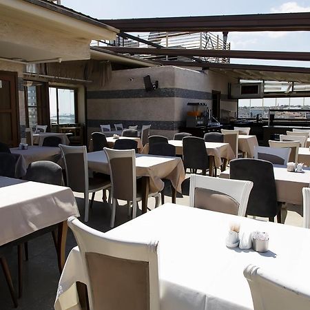 Istanbul River Hotel ภายนอก รูปภาพ