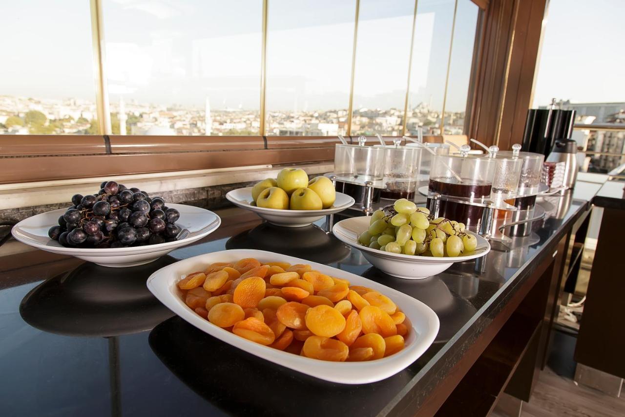 Istanbul River Hotel ภายนอก รูปภาพ