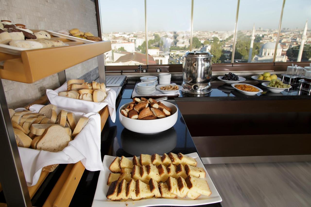 Istanbul River Hotel ภายนอก รูปภาพ