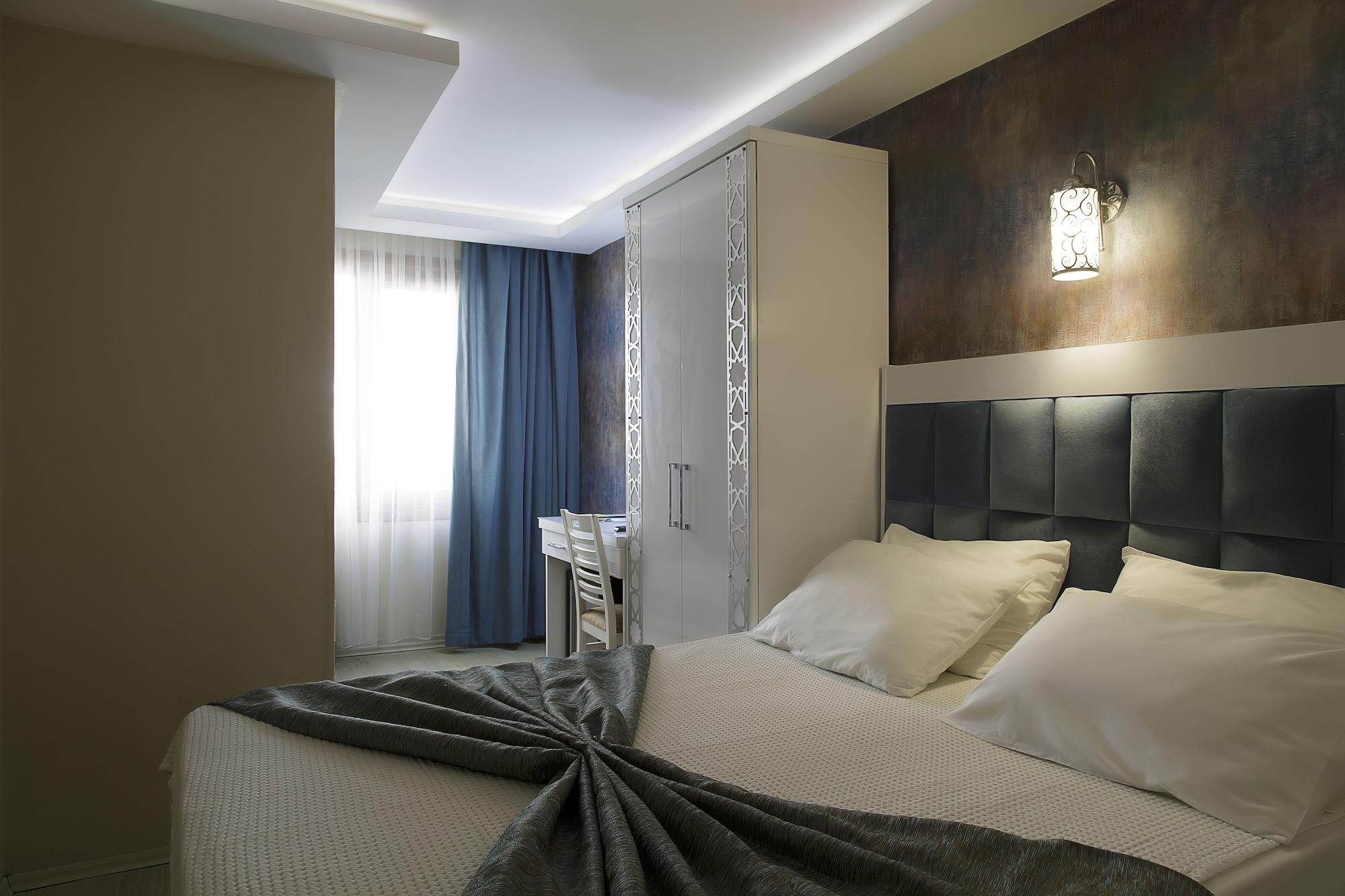 Istanbul River Hotel ภายนอก รูปภาพ
