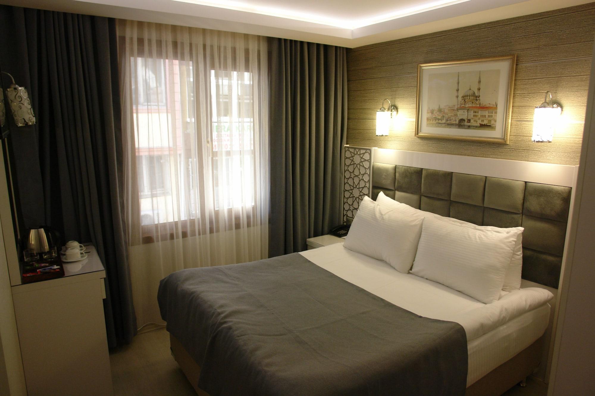 Istanbul River Hotel ภายนอก รูปภาพ