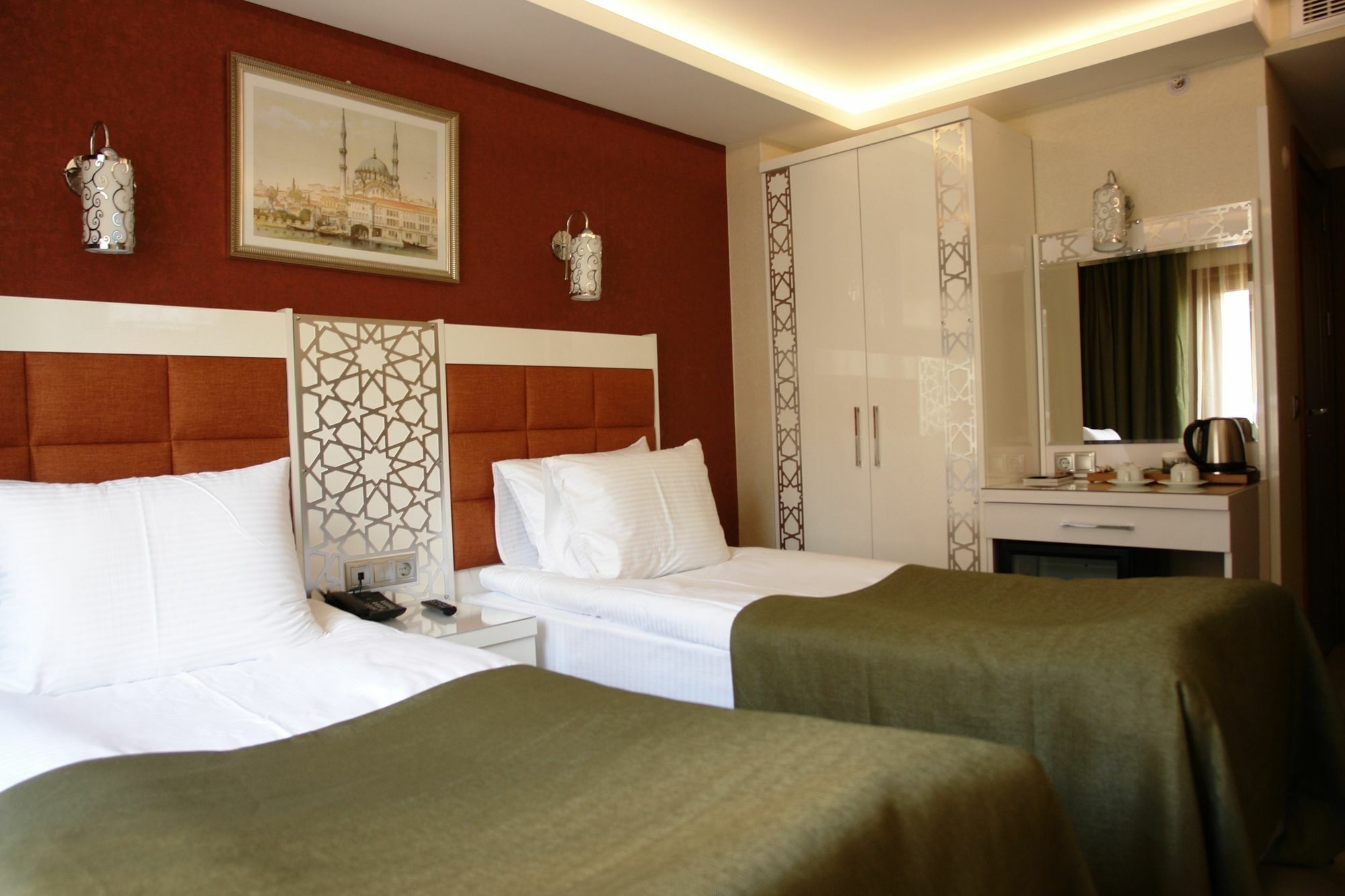Istanbul River Hotel ภายนอก รูปภาพ