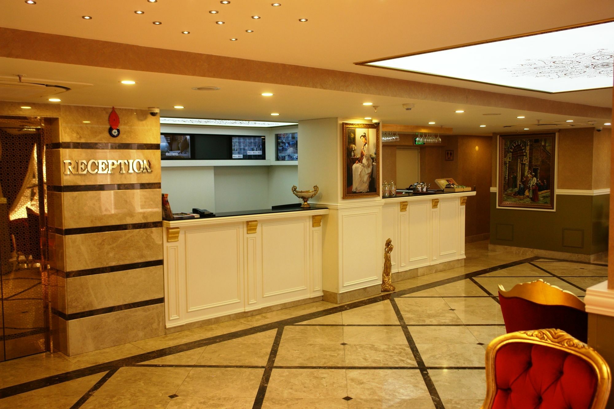 Istanbul River Hotel ภายนอก รูปภาพ