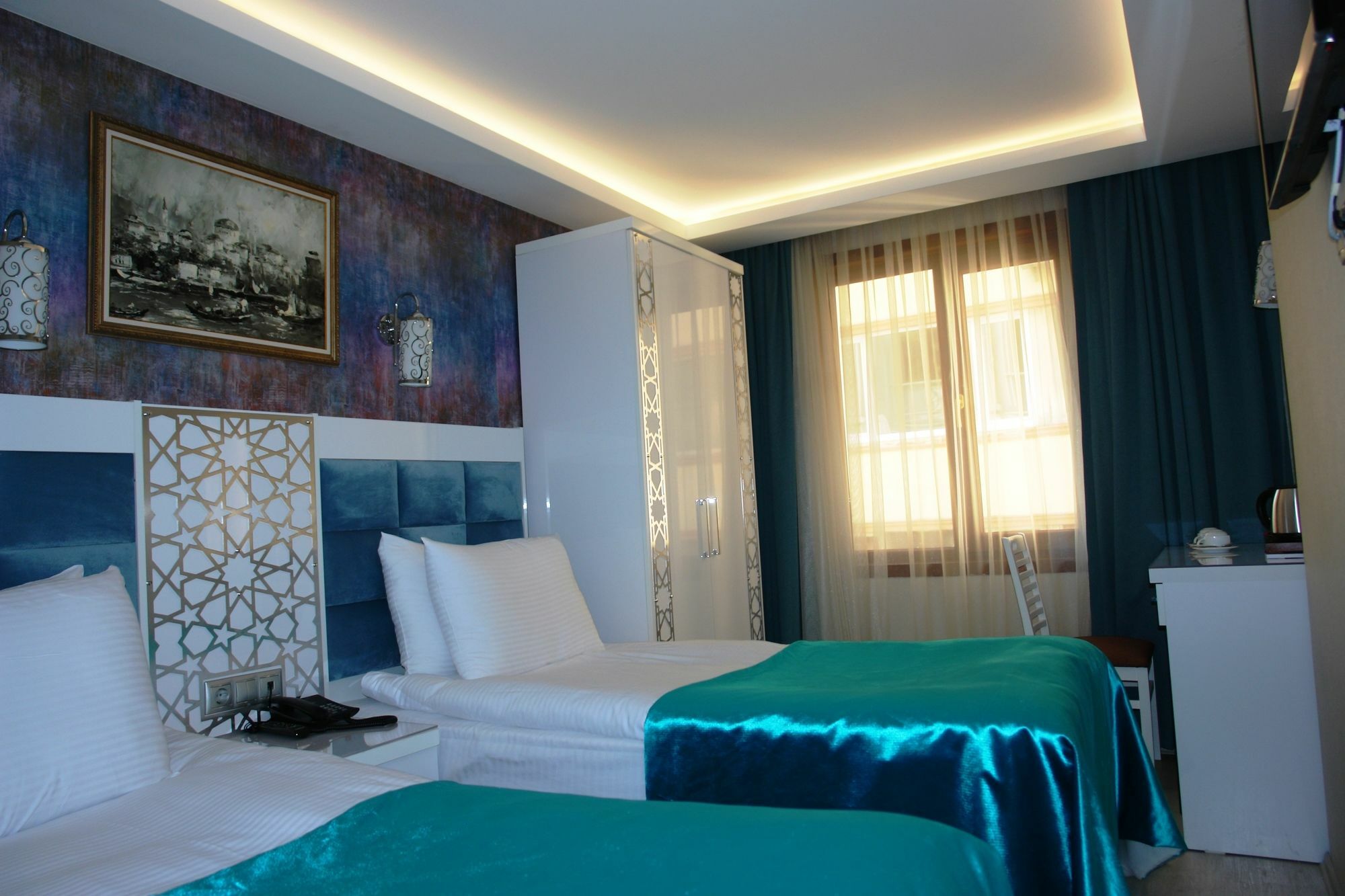 Istanbul River Hotel ภายนอก รูปภาพ