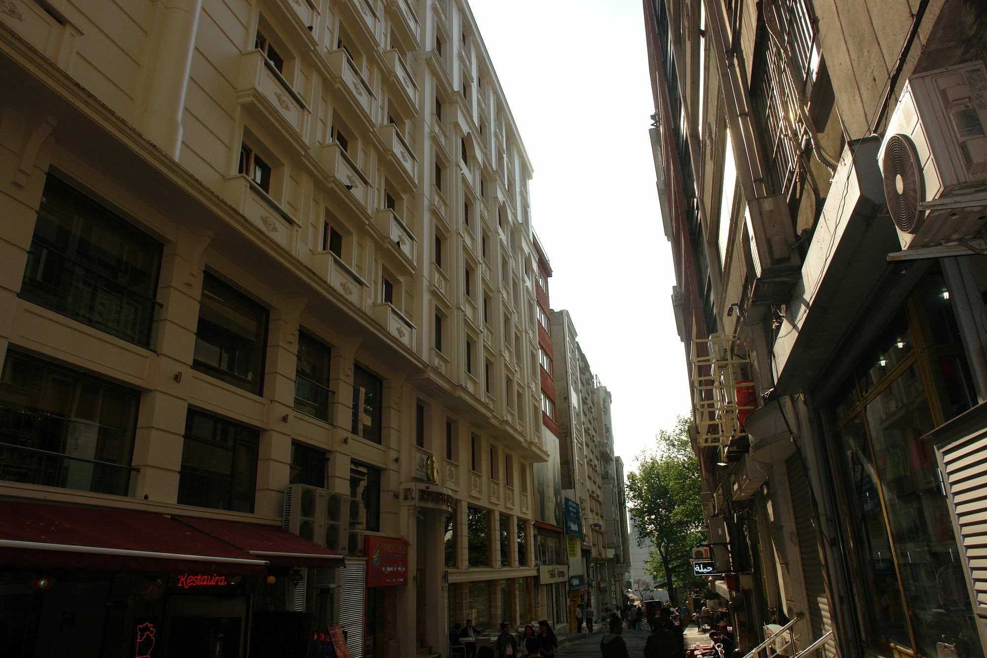 Istanbul River Hotel ภายนอก รูปภาพ
